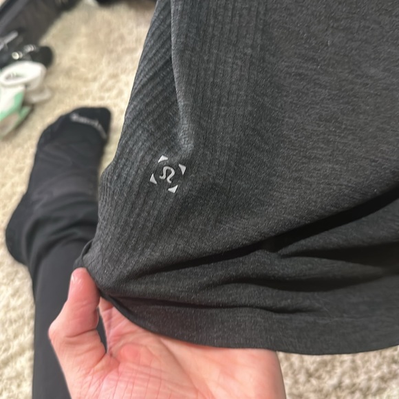 Lululemon Metal Vent 2.0 - Picture 4 of 5